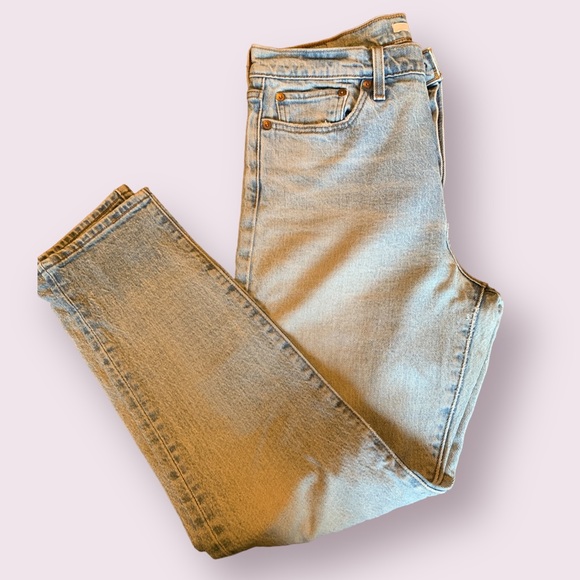 Levi’s Denim Women’s Buttonfly Wedgie size 28 - Picture 4 of 9